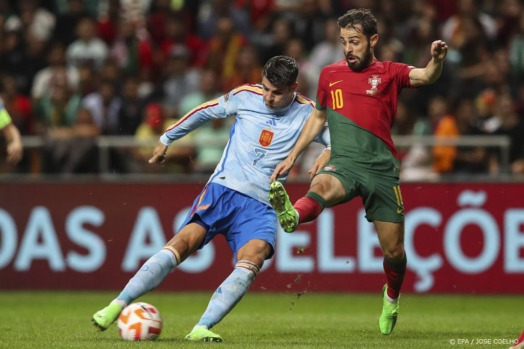 Spanje met late zege op Portugal naar finaleronde Nations League