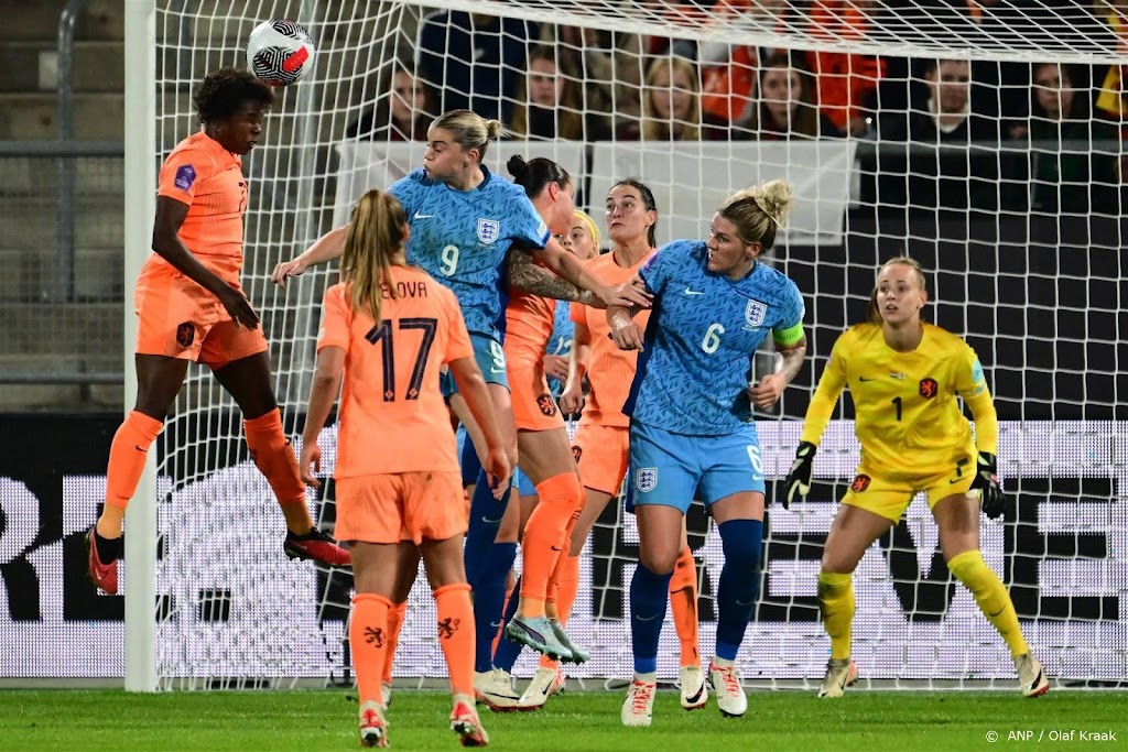Van Domselaar had ritme meteen weer te pakken tegen Engeland