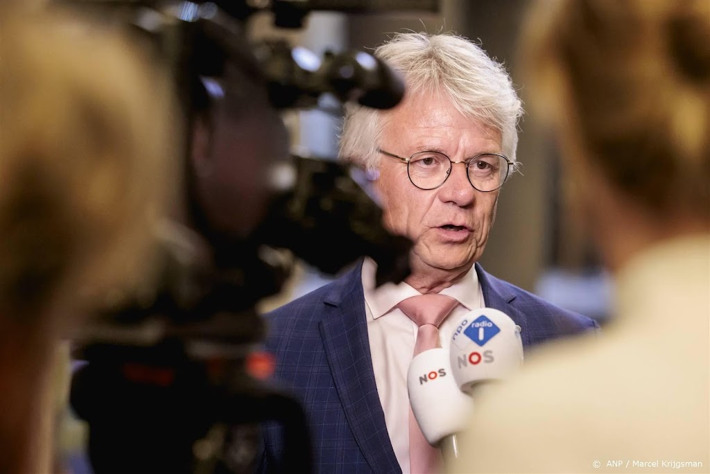 Staten Gelderland stemmen voor onderzoek naar gedrag commissaris
