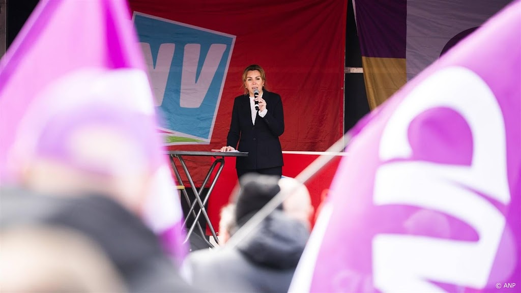 FNV houdt slag om de arm over gesprekken vroegpensioen