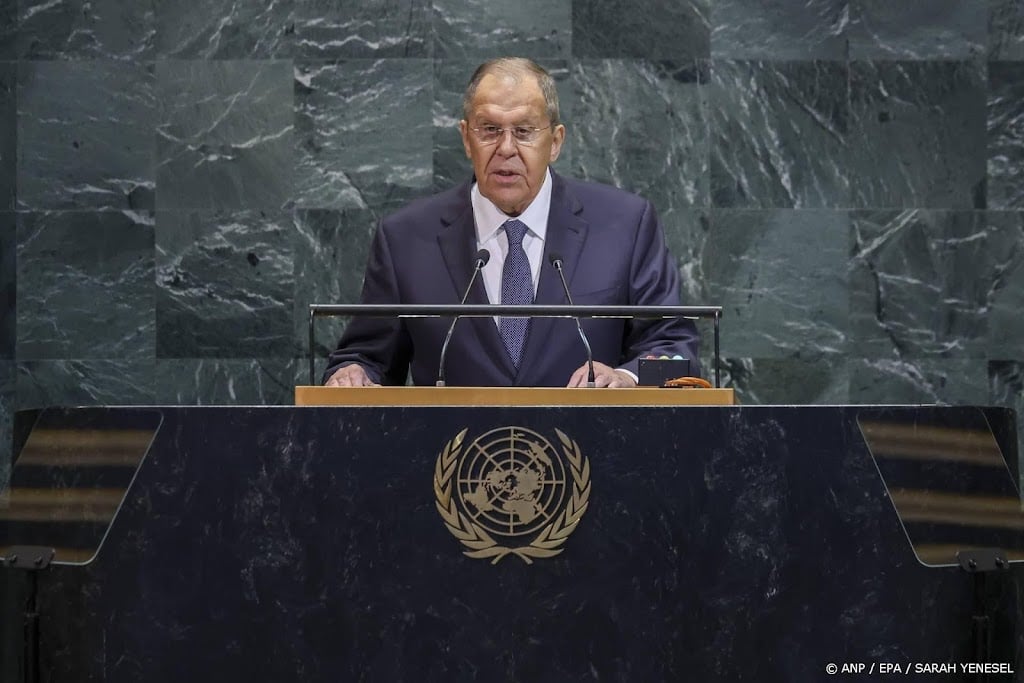 Lavrov waarschuwt tegen westerse agressie tegen Rusland