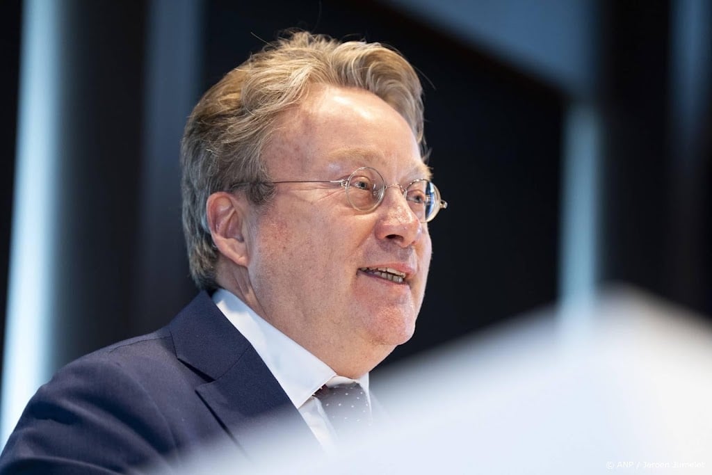 DNB-president Sleijpen roept politiek op tot oplossingen te komen
