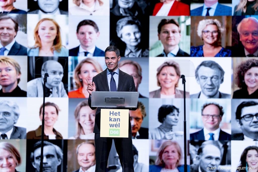 Jetten wil optimisme uitstralen op congres, toespraak onderbroken