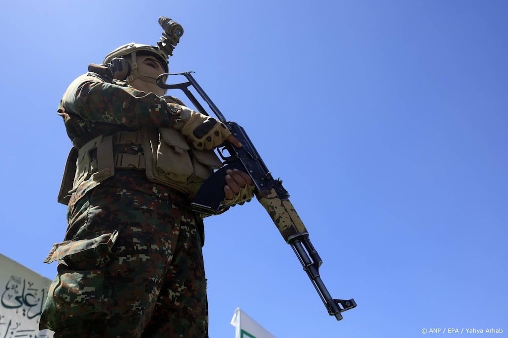 Houthi's melden dodelijke Saudische aanvallen op markt in Taiz