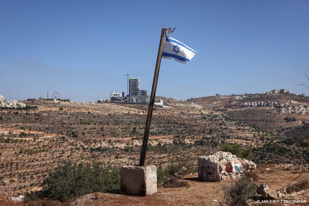 Israël trekt status Nederlandse diplomaten in om importverbod