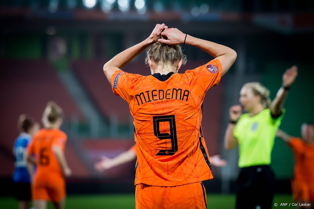 Voetbalsters Oranje zonder spits Miedema