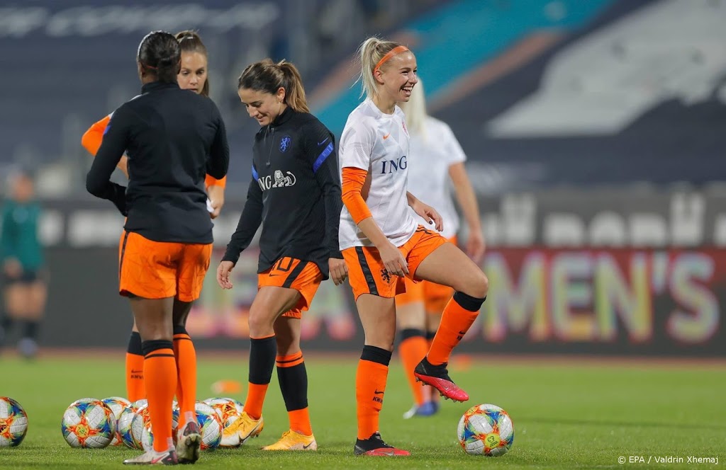 Voetbalvrouwen Oranje hebben ook geen last van Kosovo