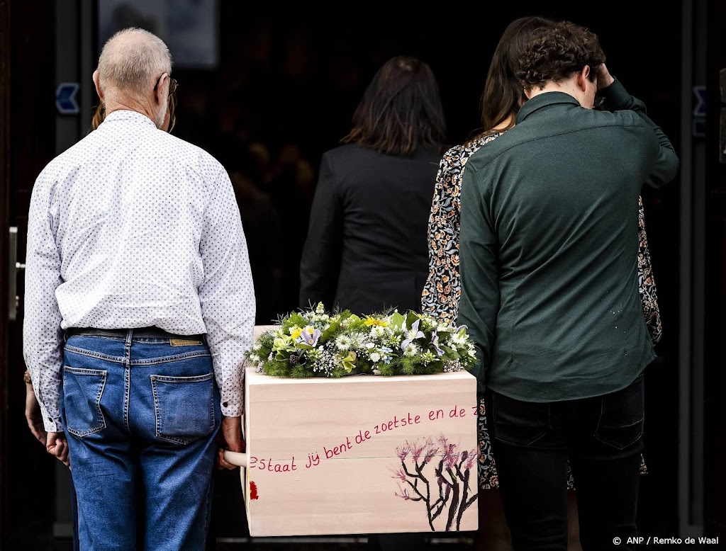 10-jarige Hebe begraven in Vught