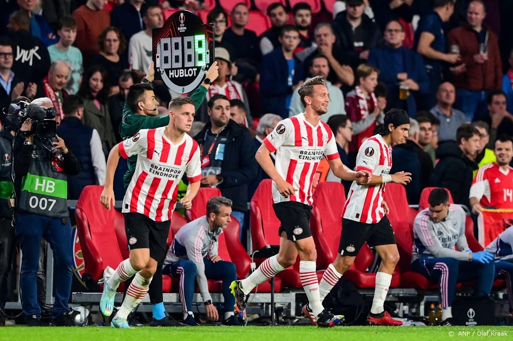 PSV'er Gutiérrez blij met terugkeer van 'echte' spits De Jong