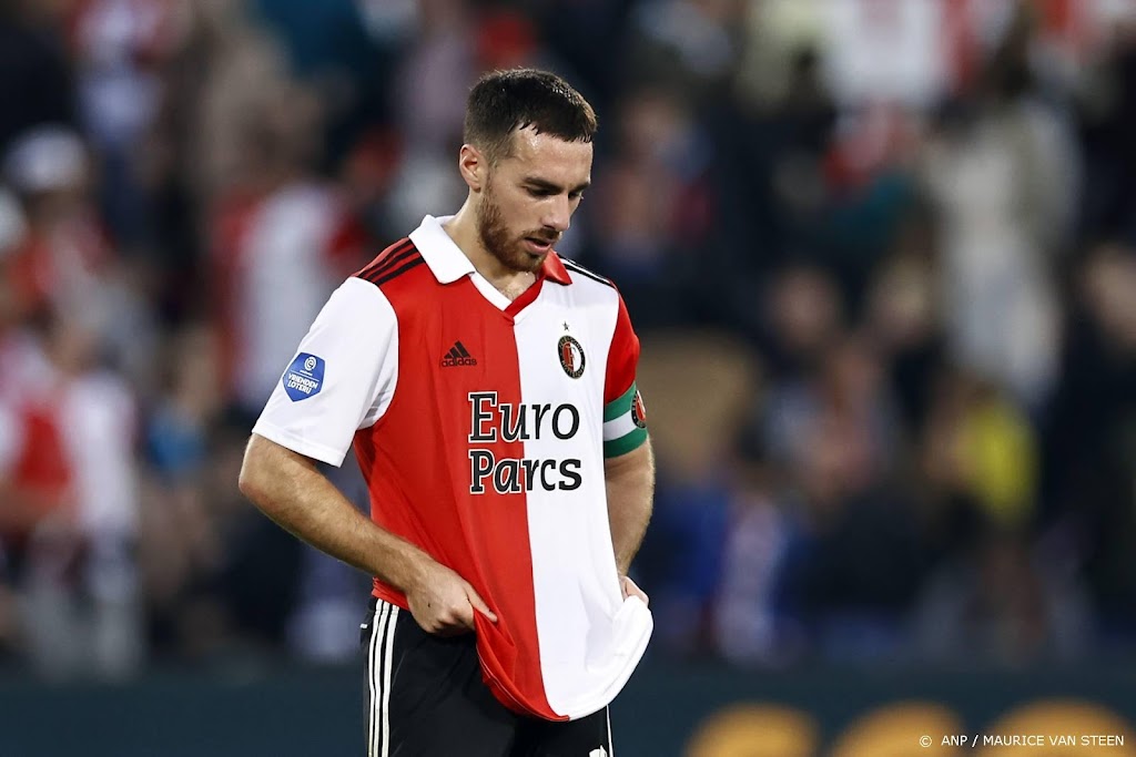 Feyenoord-aanvoerder Kökcü baalt van onnodige nederlaag