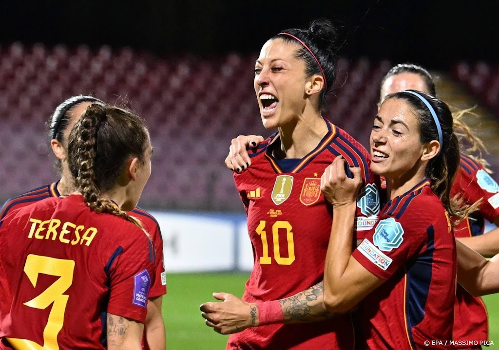 Hermoso bezorgt Spanje overwinning op Italië met late goal