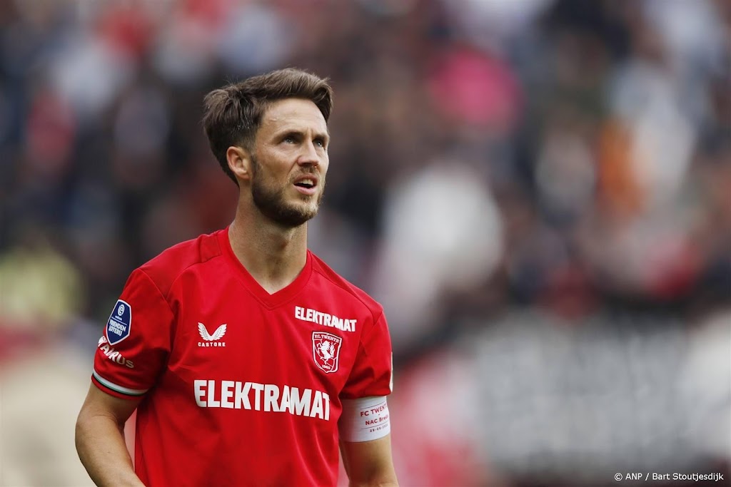 FC Twente mist Van Wolfswinkel en Van Bergen tegen Heracles 