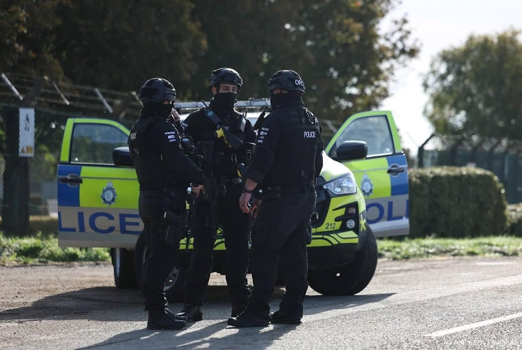 Britse autoriteiten vervolgen mannen na incident luchtmachtbasis