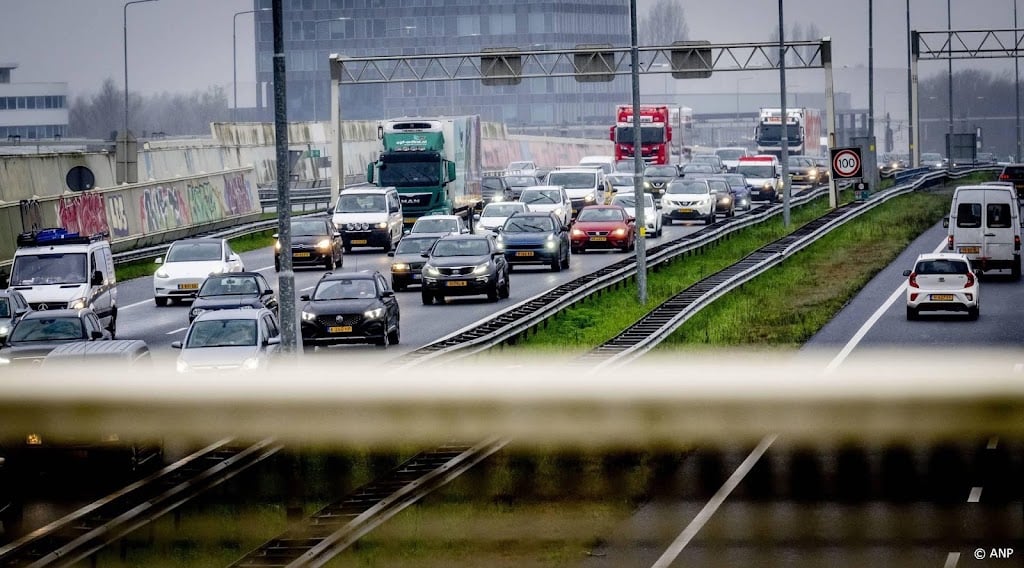 Drukste spits van het jaar: 1100 kilometer file