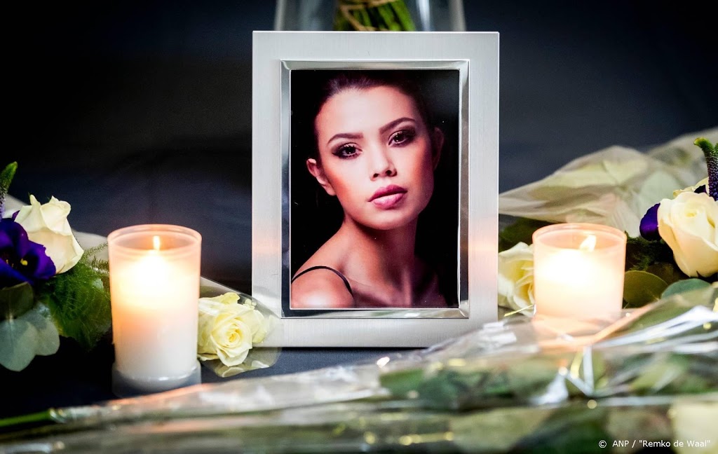 Moordonderzoek naar dood model Ivana Smit