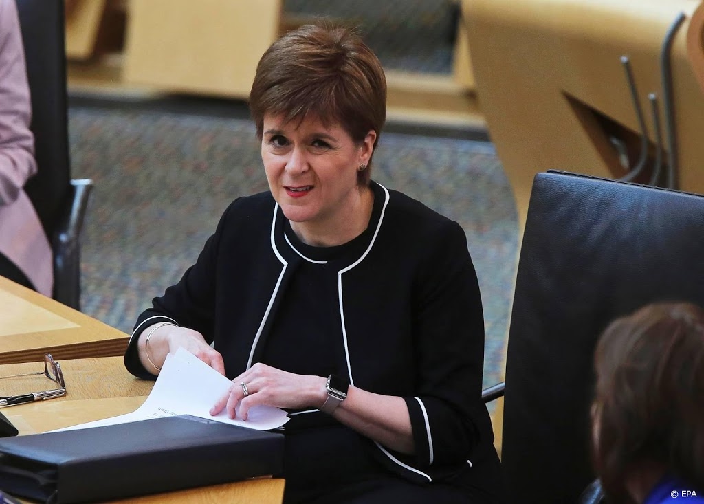 Sturgeon wil volgend jaar referendum Schotse onafhankelijkheid