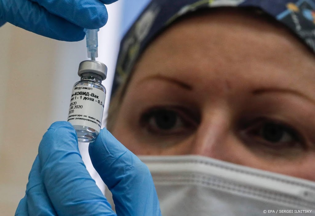 Hongarije bezig met aanschaf Russisch coronavaccin