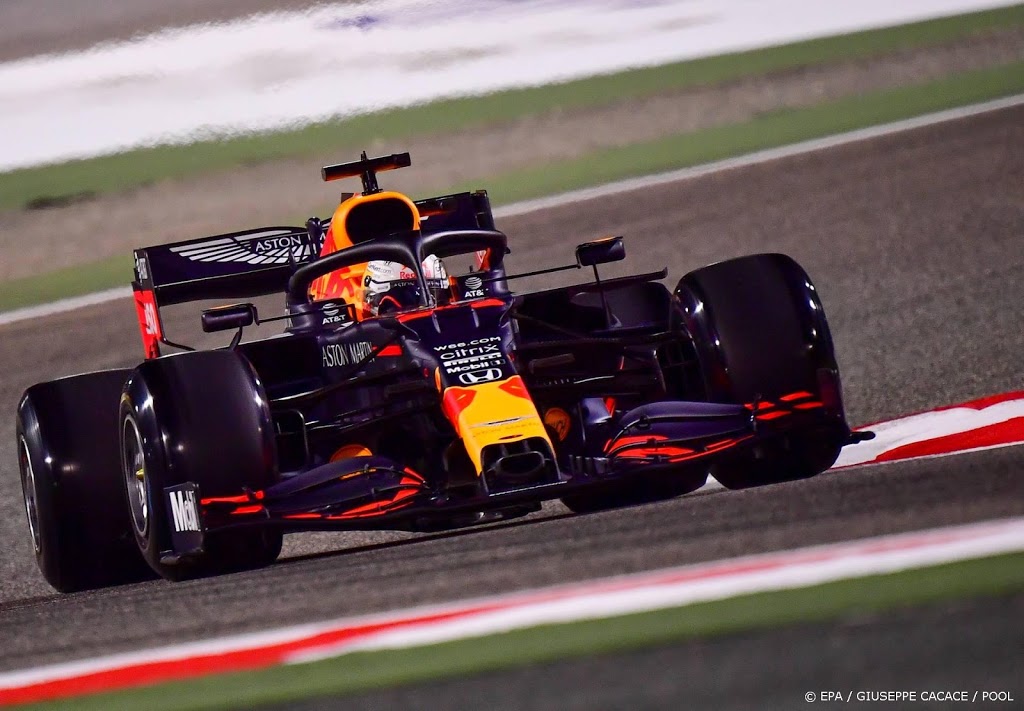 Verstappen rijdt tweede tijd in tweede training GP Bahrein