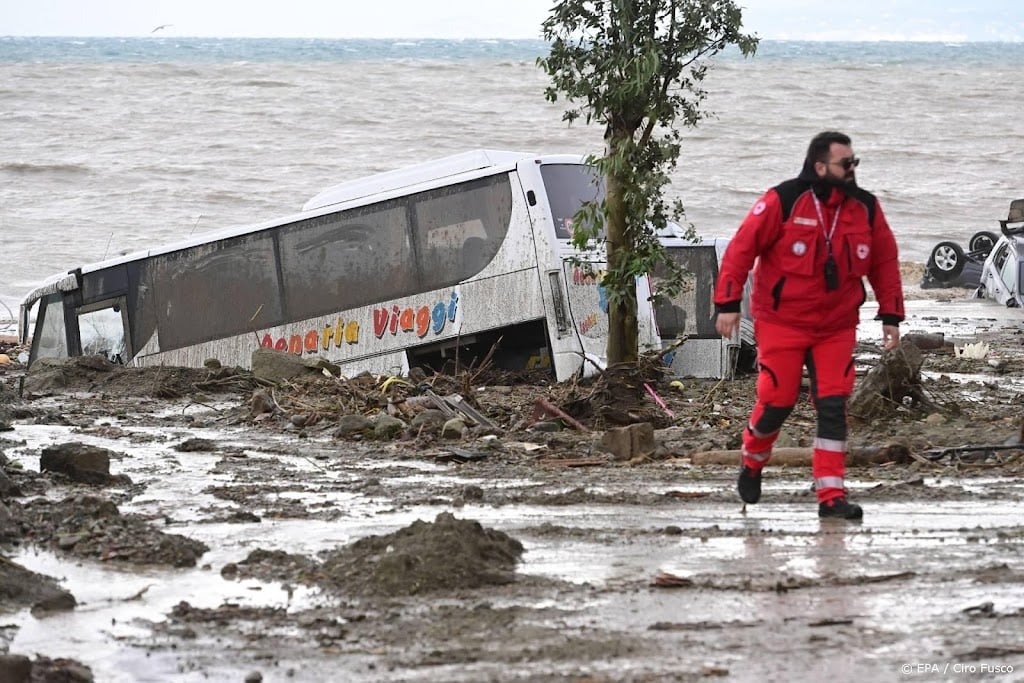 Italianen zoeken verder naar vermisten na aardverschuiving