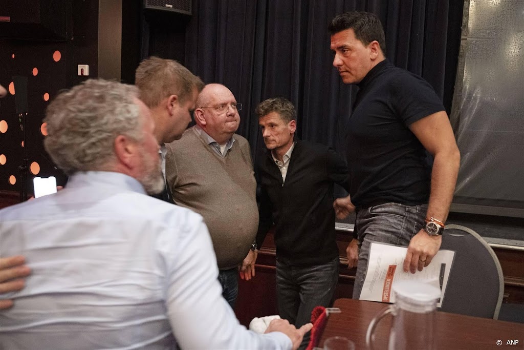 Jan Smit moet weg als voorzitter van FC Volendam