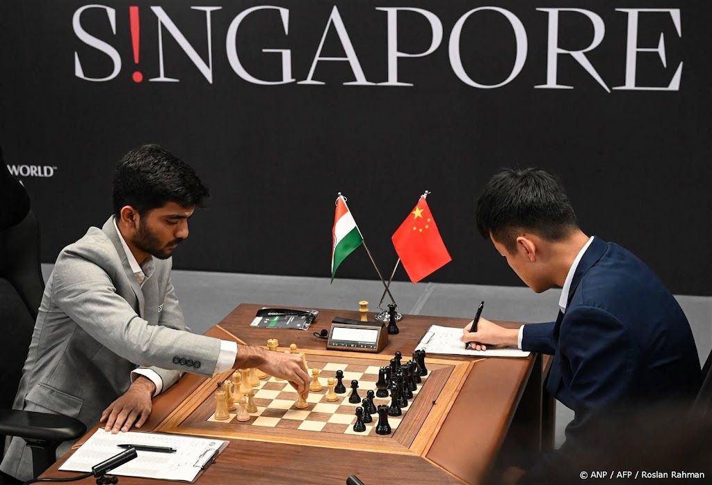Gukesh trekt stand weer gelijk in strijd om wereldtitel schaken