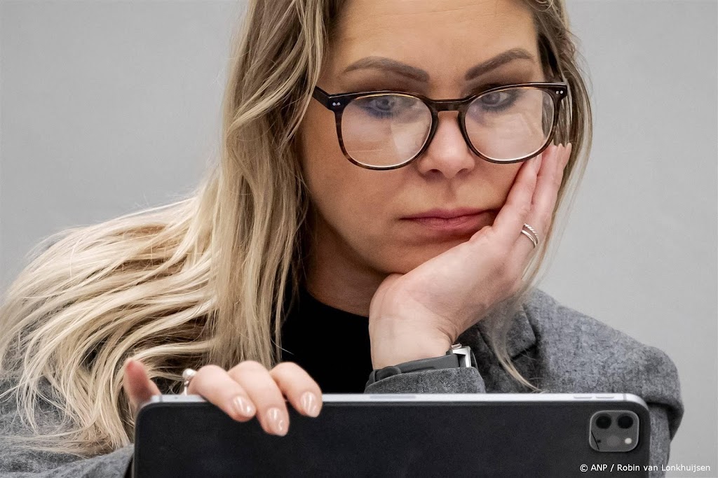 Commissie nog niet overtuigd van mestplannen minister Wiersma