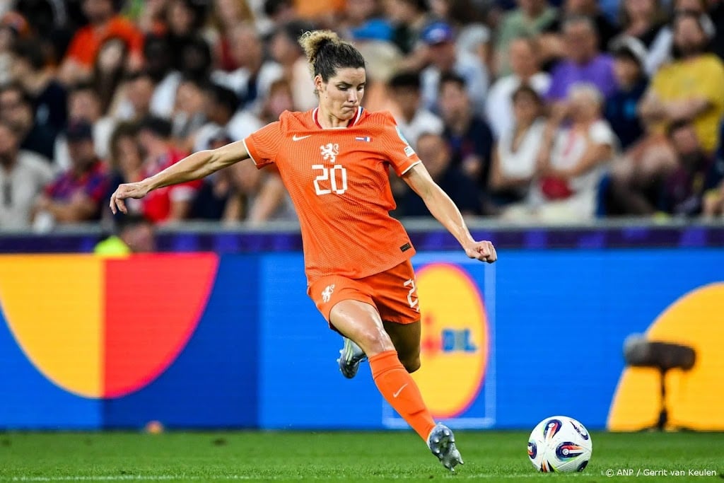 Verdedigster Janssen nieuwe aanvoerster Oranjevrouwen