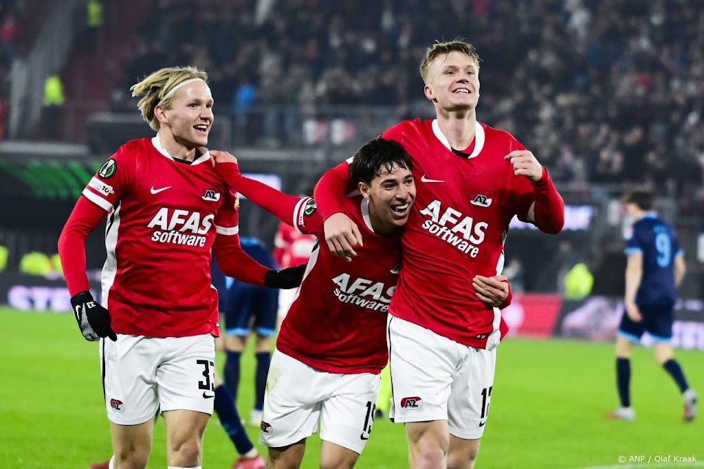 AZ boekt tegen Shelbourne tweede zege in Conference League