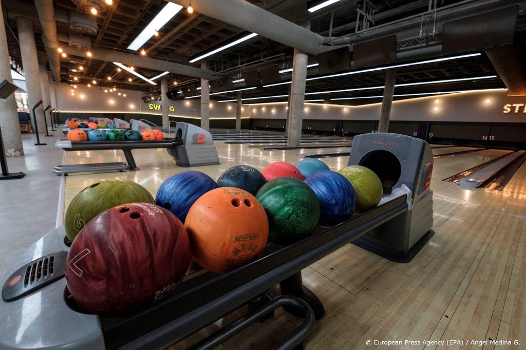 Schutter doodt drie mensen op bowlingbaan