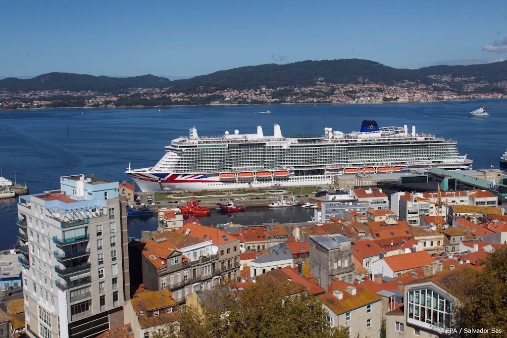 VS monitoren meer dan 60 cruiseschepen vanwege besmettingen