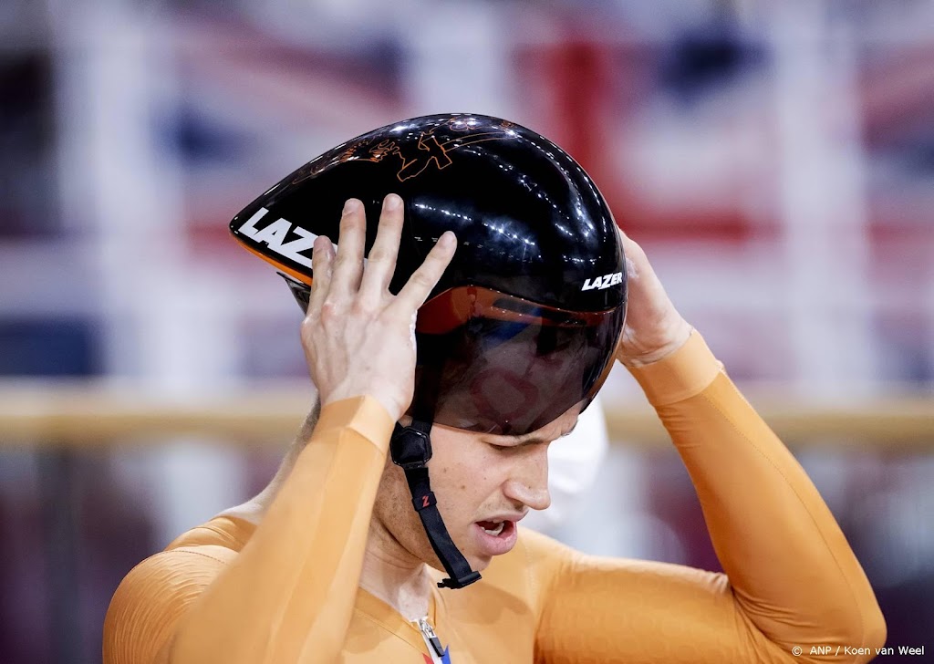 Baanwielrenner Lavreysen voor het eerst nationaal sprintkampioen