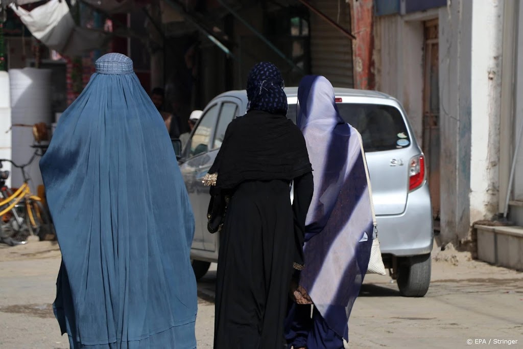 VN hameren erop dat Kabul vrouwen niet langer beperkingen oplegt