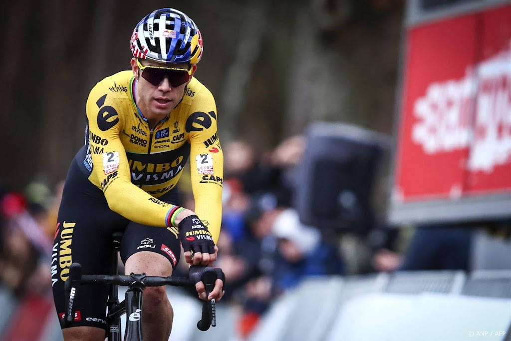 Topfavoriet Van Aert ongenaakbaar in cross Heusden-Zolder
