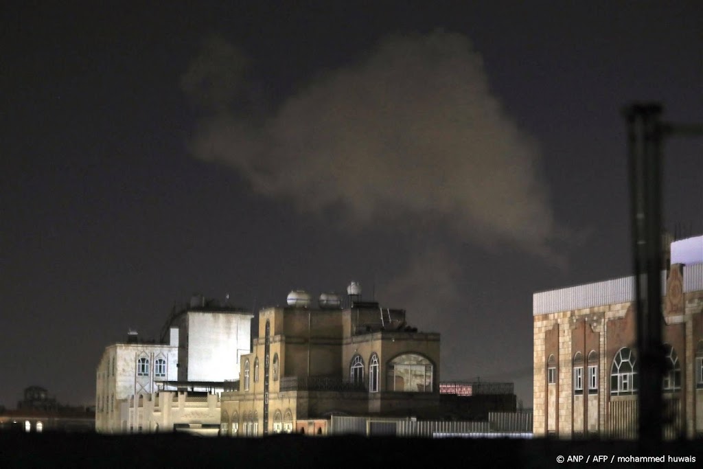 Houthi's: nieuwe luchtaanval op hoofdstad door VS en VK