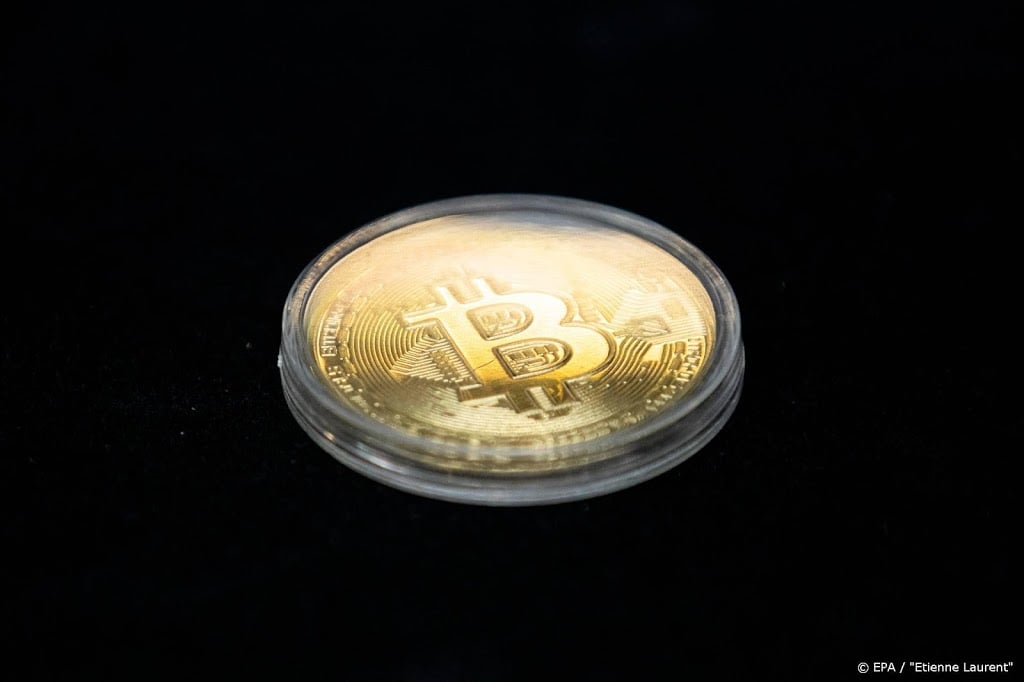 Koers bitcoin bereikt hoogste niveau sinds begin november