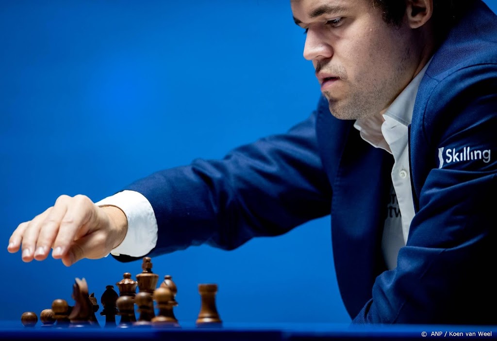 Schaker Carlsen verdedigt wereldtitel eind dit jaar in Dubai