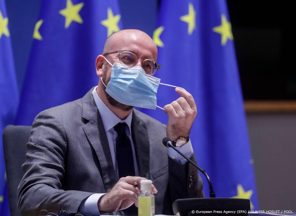 EU-voorzitter wil levering vaccins zo nodig afdwingen