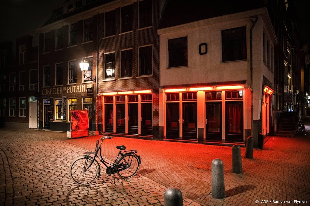 Halsema: na coronacrisis kijken of ramen op Wallen dicht moeten