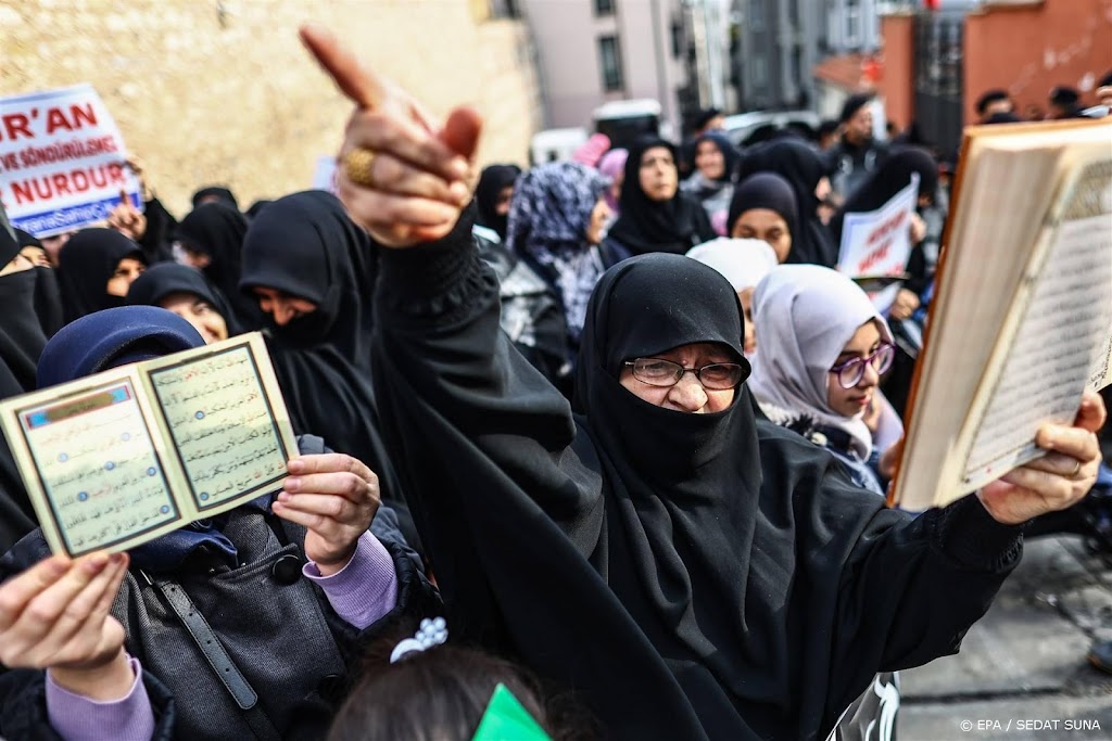 Nieuw reisadvies voor Turkije: vermijd grote demonstraties