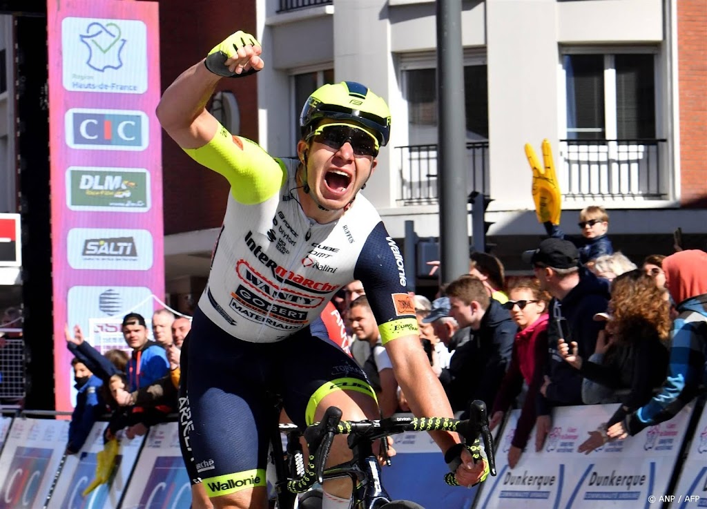Thijssen wint wielerkoers Trofeo Palma, Van den Berg derde