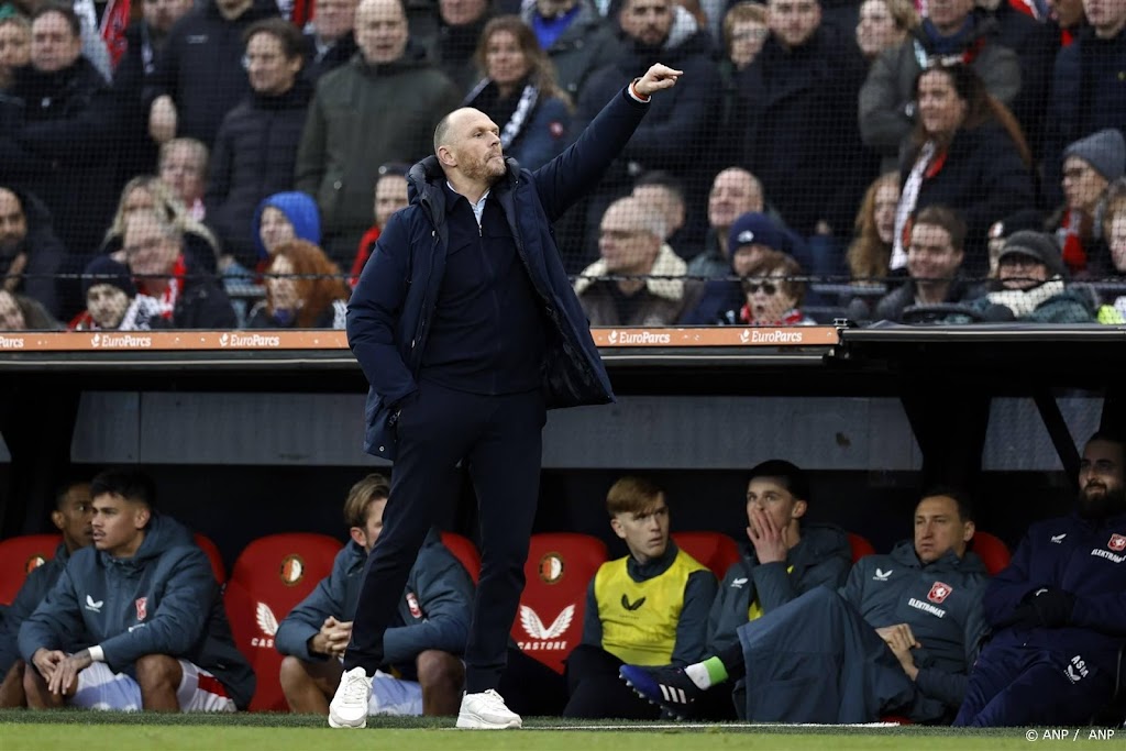 Trainer Oosting koestert gelijkspel van FC Twente in De Kuip