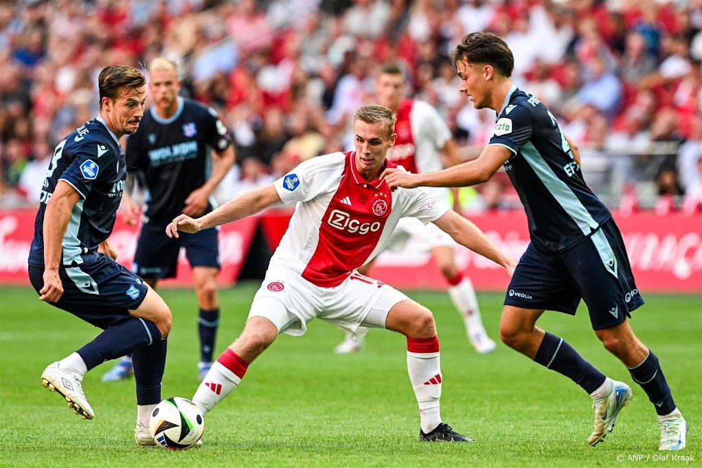 Ajax-middenvelder Mannsverk maakt seizoen af bij Cardiff City