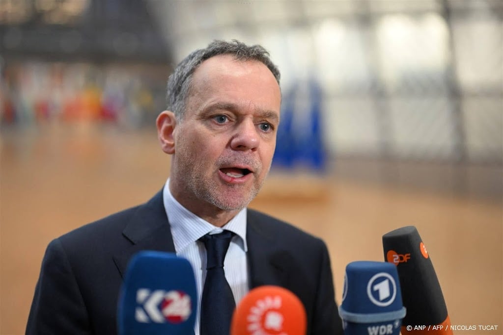 Veldkamp deelt 'ernstige zorgen' over onrust met ministers Congo