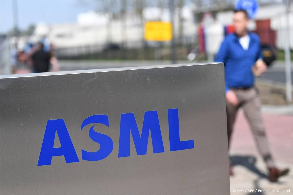 Chipbedrijven verder omlaag op positief Damrak