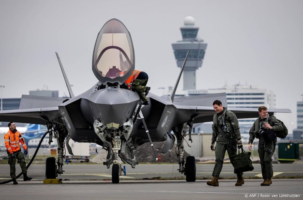 Oefening luchtmacht met F-35's op Schiphol uitgesteld door mist