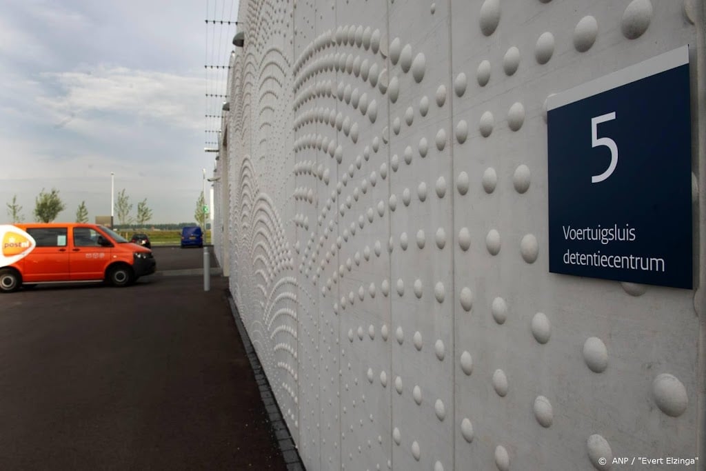 Verstekelingen gevonden op vrachtschip in haven Vlissingen