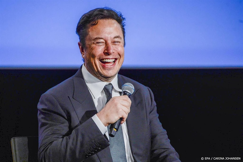 Nieuwssite: Elon Musk wil alternatief voor ChatGPT ontwikkelen