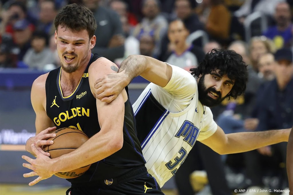 Basketballer Post onder de indruk van Curry bij Warriors