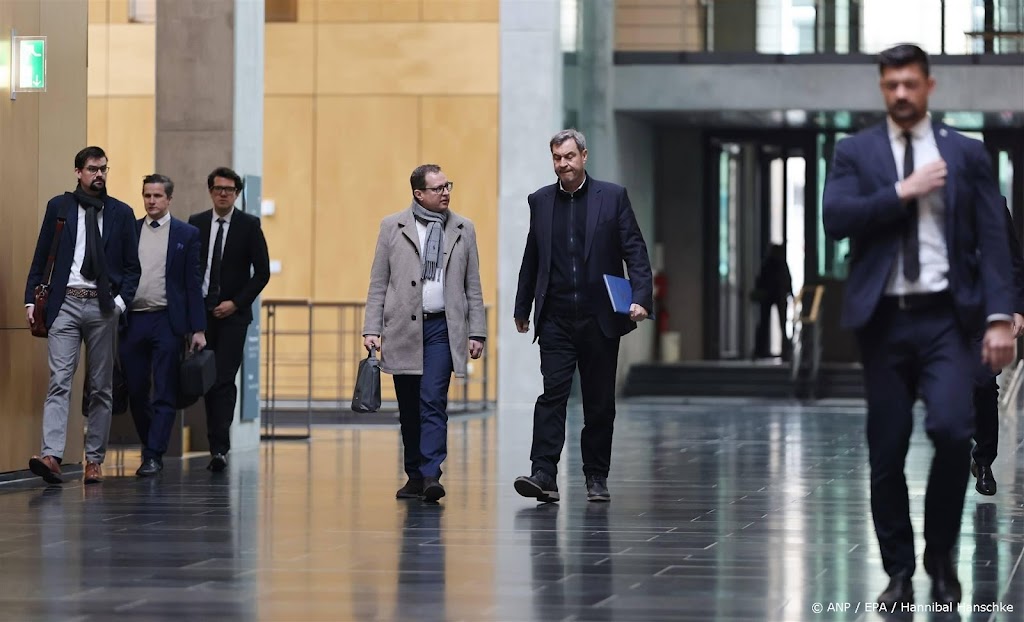 CDU/CSU en SPD beginnen met verkennende coalitiegesprekken