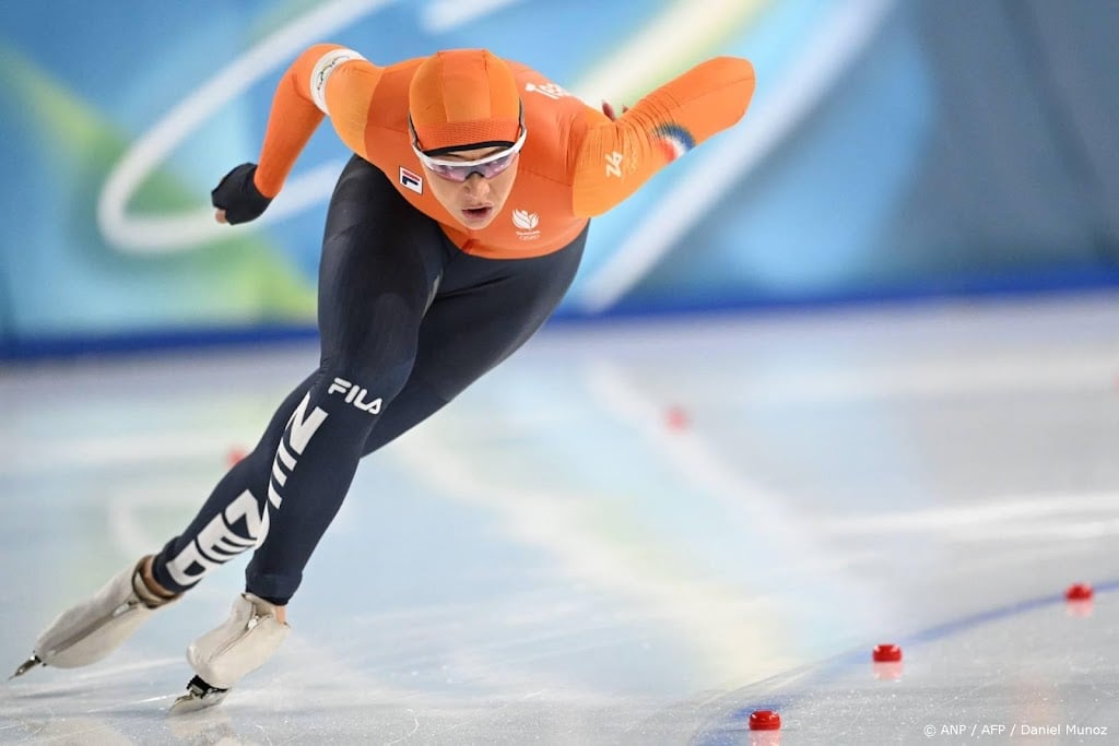 Olympisch schaatspak Leerdam levert 195.000 euro op bij veiling